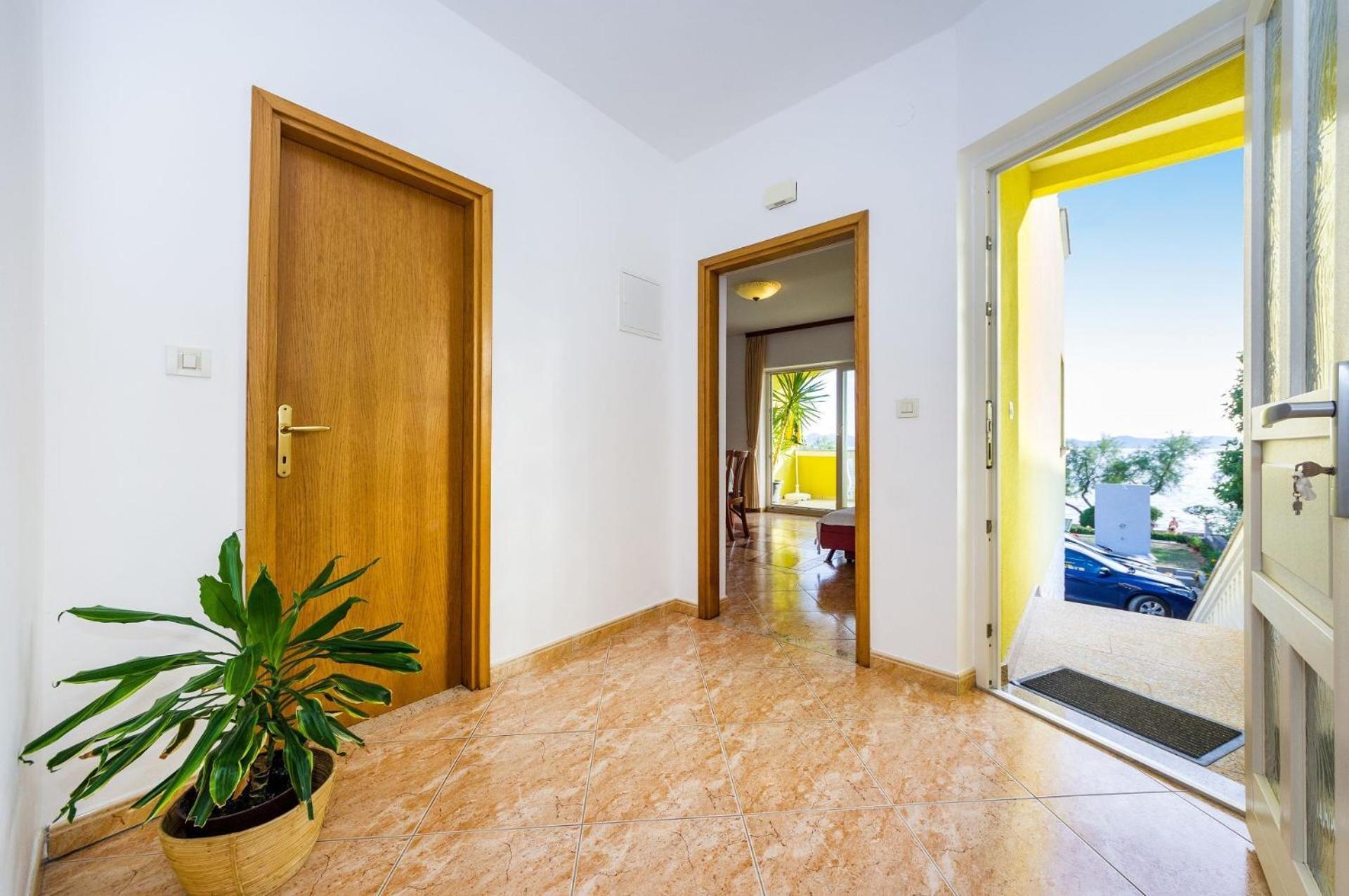 Apartments Petin Zara Esterno foto
